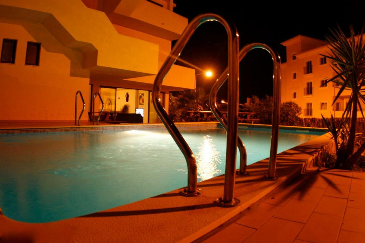 Algarve Surf Hostel - Lagos Buitenkant foto