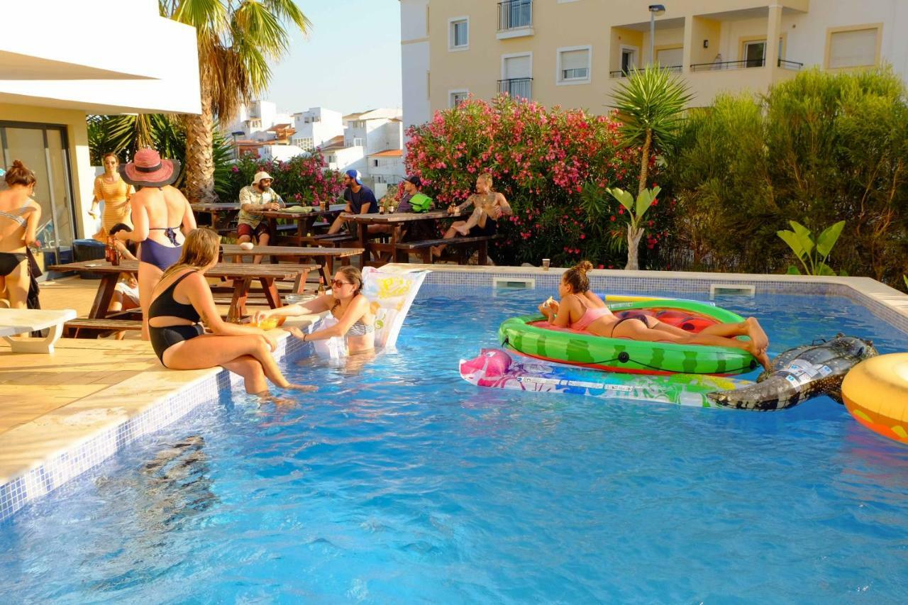 Algarve Surf Hostel - Lagos Buitenkant foto
